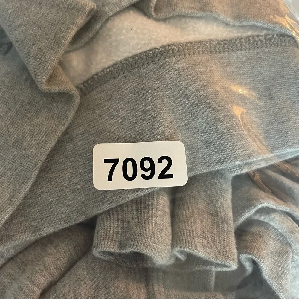 Nike Gray Sportswear Swoosh Fleece Crewneck Cropped Sweatshirt 27092